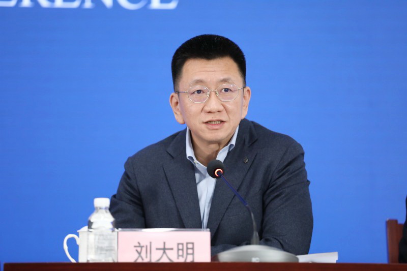 国家文物局政策法规司司长刘大明回答记者提问